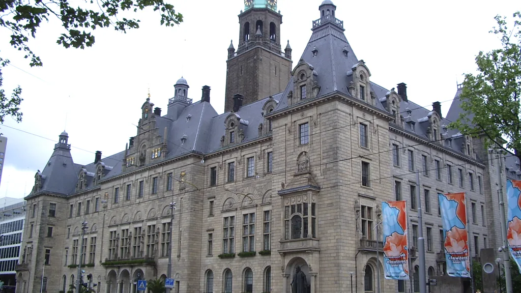 Gemeente Rotterdam presenteert in november het plan voor een leegstandsverordening